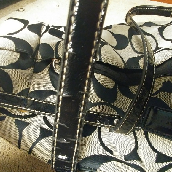 Coach tote bag ✨offers welcomed✨ - Picture 5 of 8